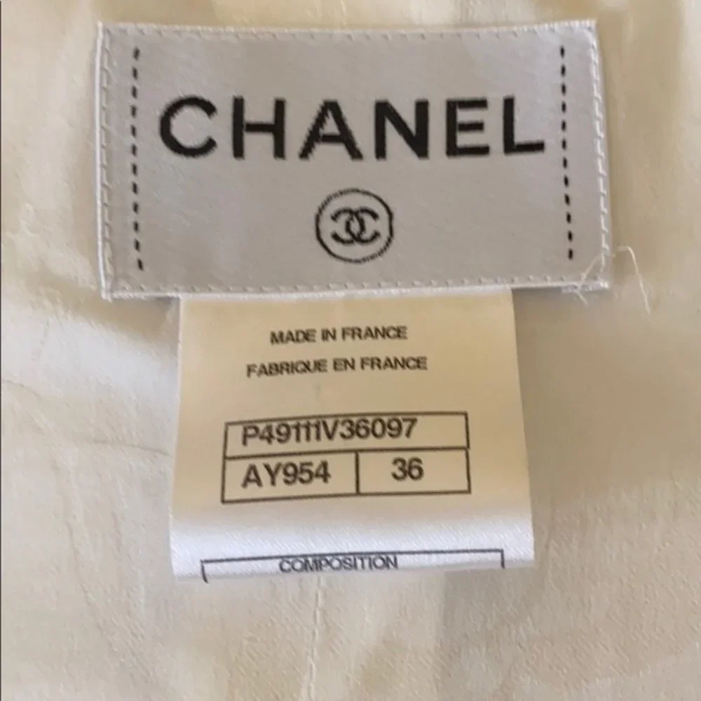 CHANEL White Cotton Pique Zip Up sleeveless Jacket Vest size 36 US 2/4 XS/S